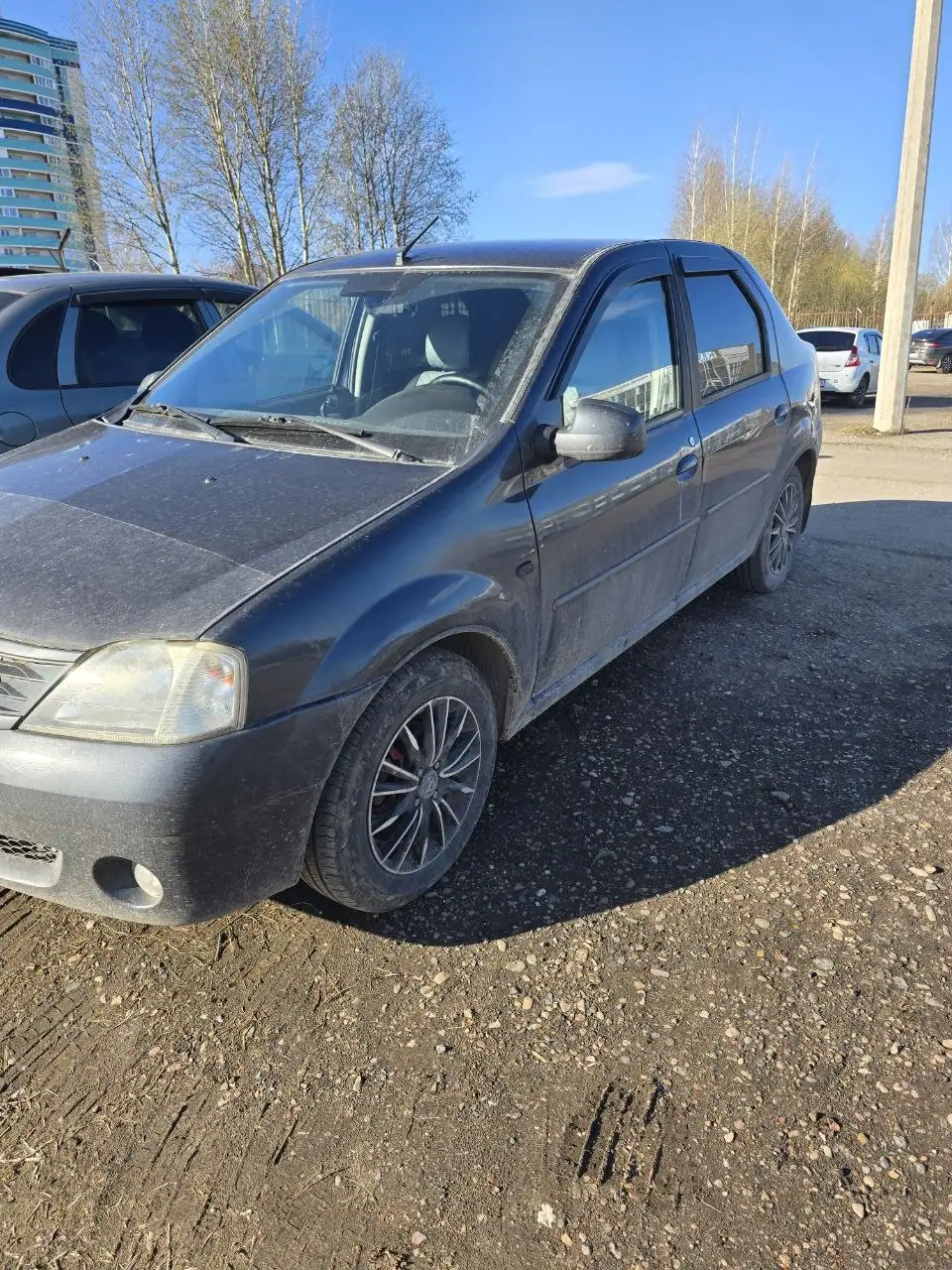Renault Logan 2006 год - Легковые автомобили (Авто) в Ижевск