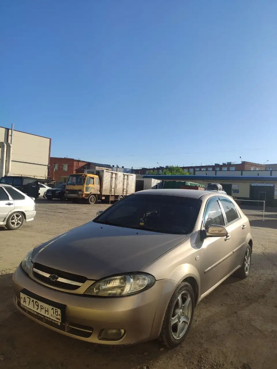 Ford Focus 1.6 Песочный цвет - Авто в Ижевск