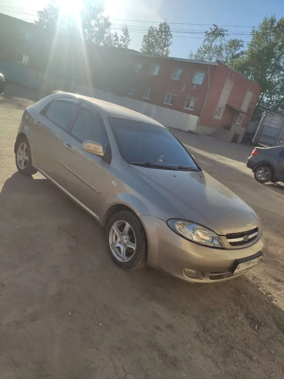 Ford Focus 1.6 Песочный цвет - Авто в Ижевск
