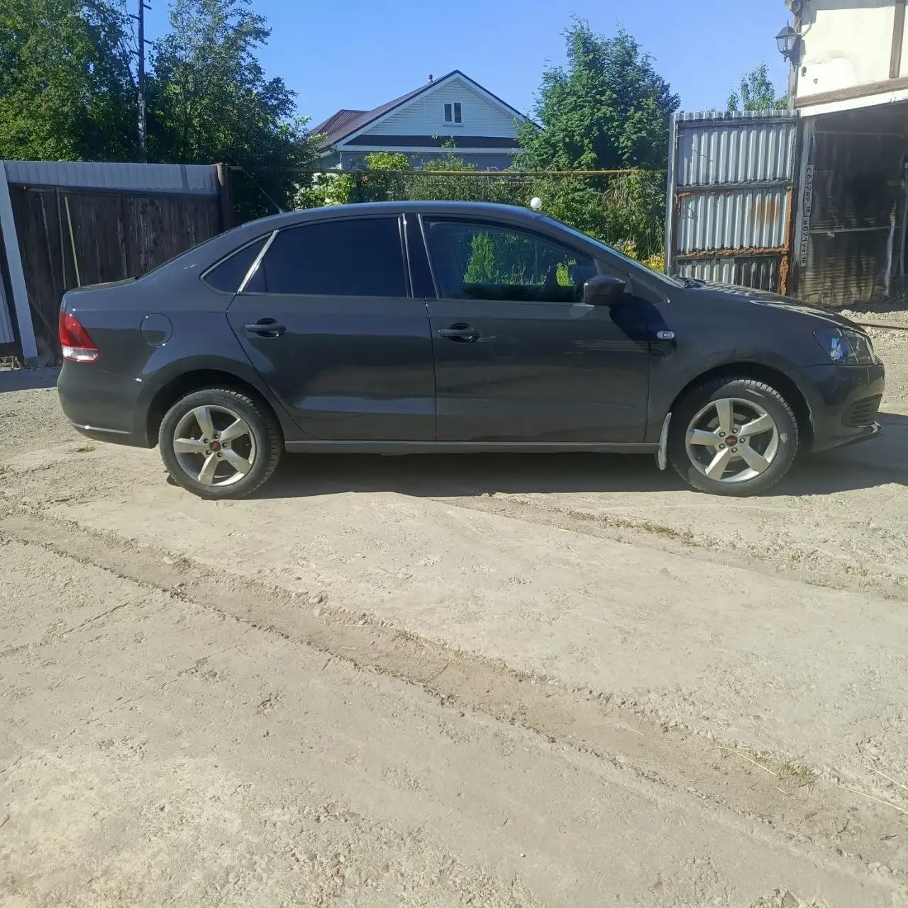 Chevrolet Polo 2012 - Легковые автомобили (Авто) в Ижевск