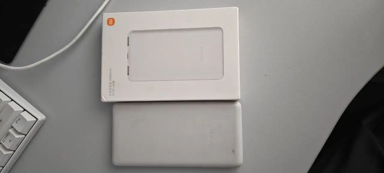 Продам повербанк 10000mAh - Портативные зарядные устройства (Электроника) в Ижевск