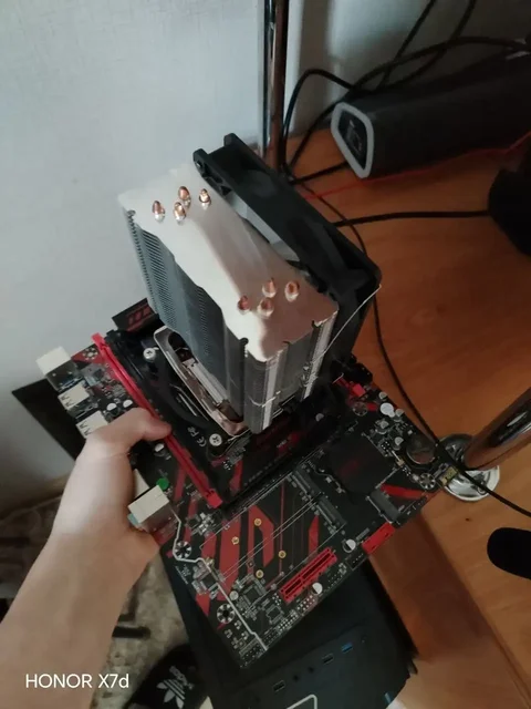 Продам комплект: материнская плата Atermiter X99, Xeon E5 2697v4, DDR4 32GB (не работает) - Вейпы и запчасти в Ижевск
