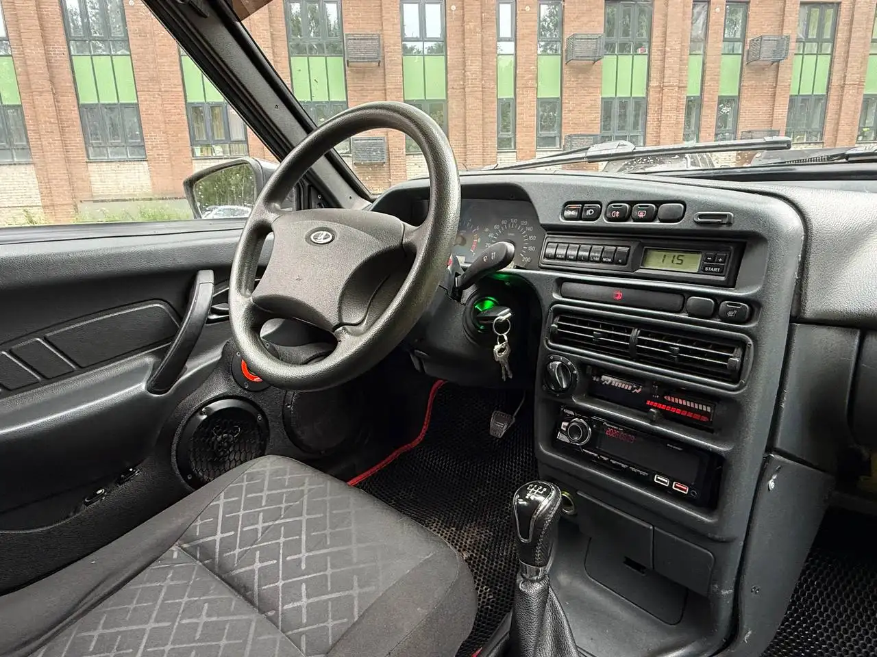 Hyundai Solaris 2011 - Легковые автомобили (Авто) в Ижевск