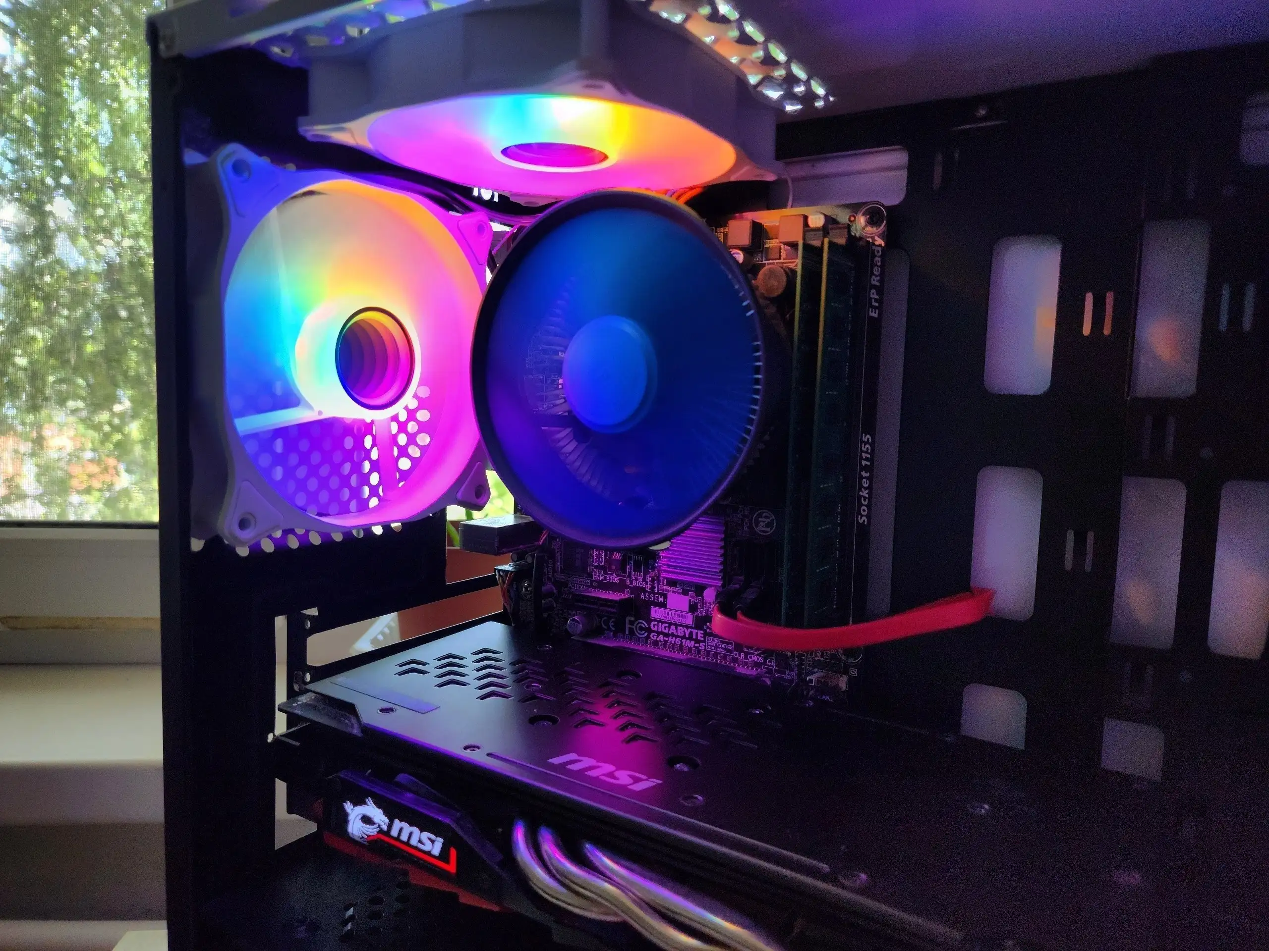 Игровой компьютер Xeon + RX 580 - Электроника в Ижевск
