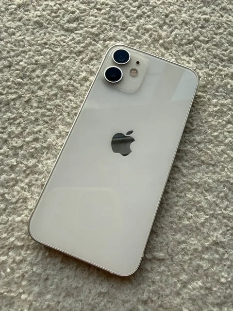 Продам iPhone 12 mini 128GB белый - Вейпы и аксессуары в Ижевск