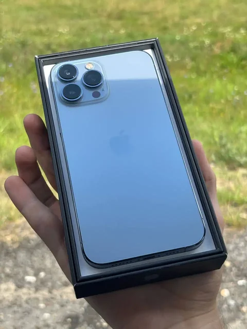 iPhone 13 Pro Max в идеальном состоянии - Вейпы и аксессуары в Ижевск
