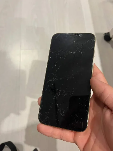 Дисплей для iPhone 12 Pro Max 128GB на замену - Телефоны и планшеты в Ижевск