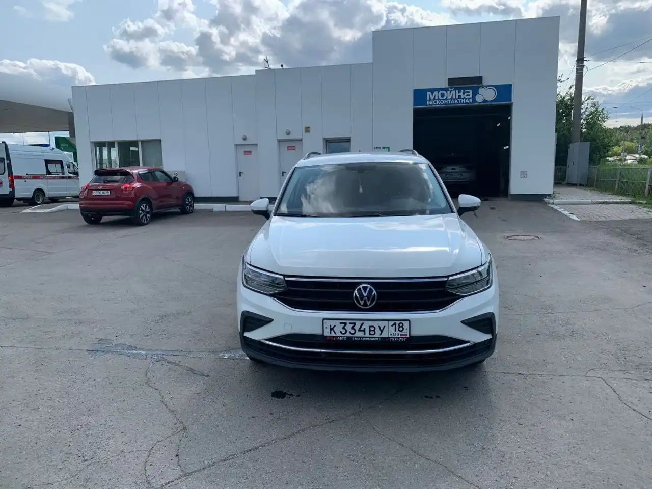 Продажа Volkswagen Tiguan 2021 года