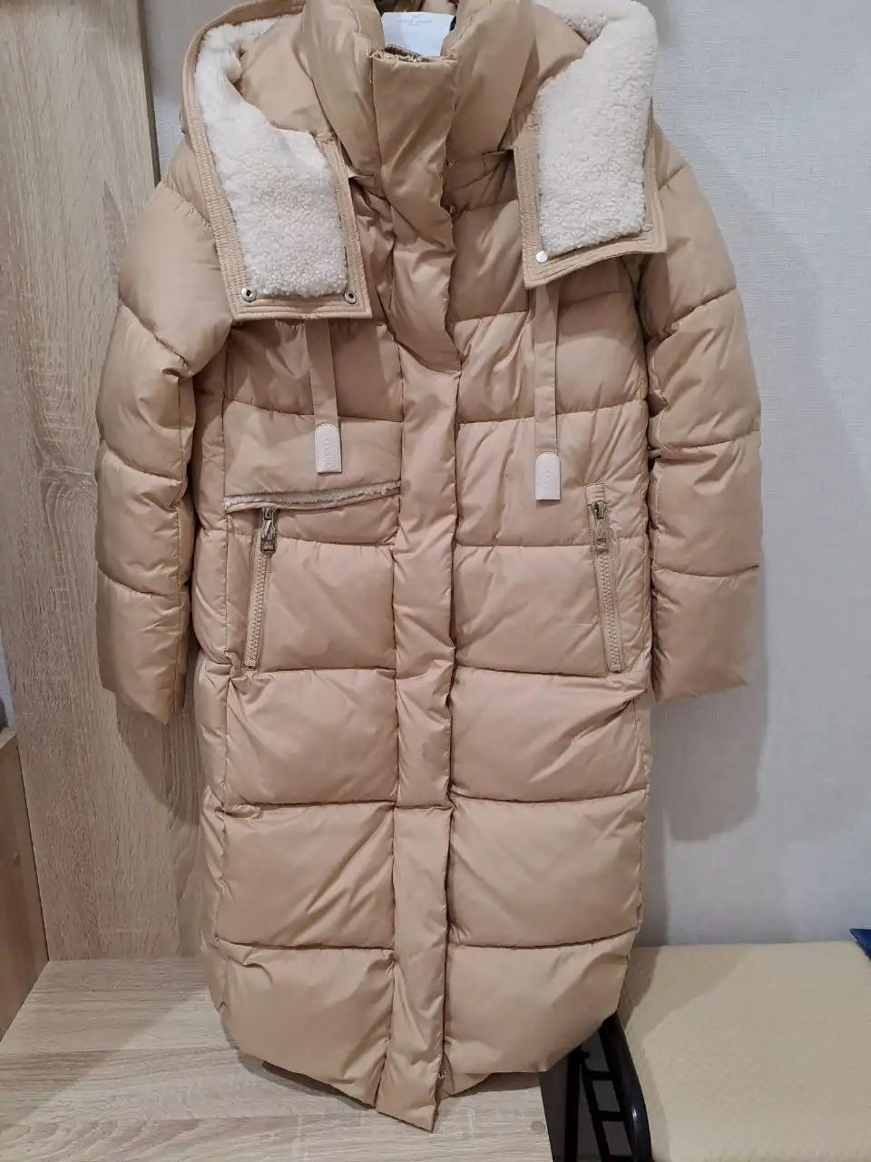 Продам платье размер 44-46