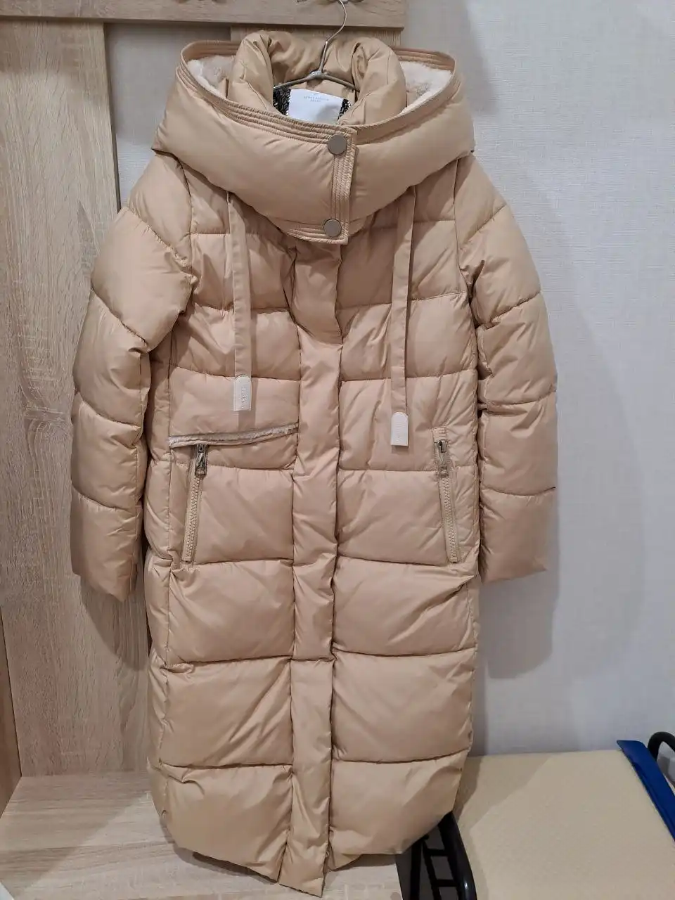 Продам платье размер 44-46