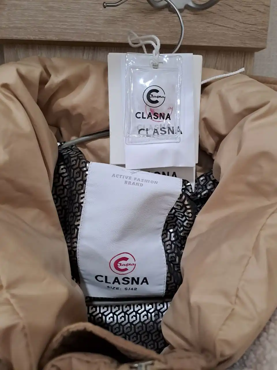 Продам платье размер 44-46