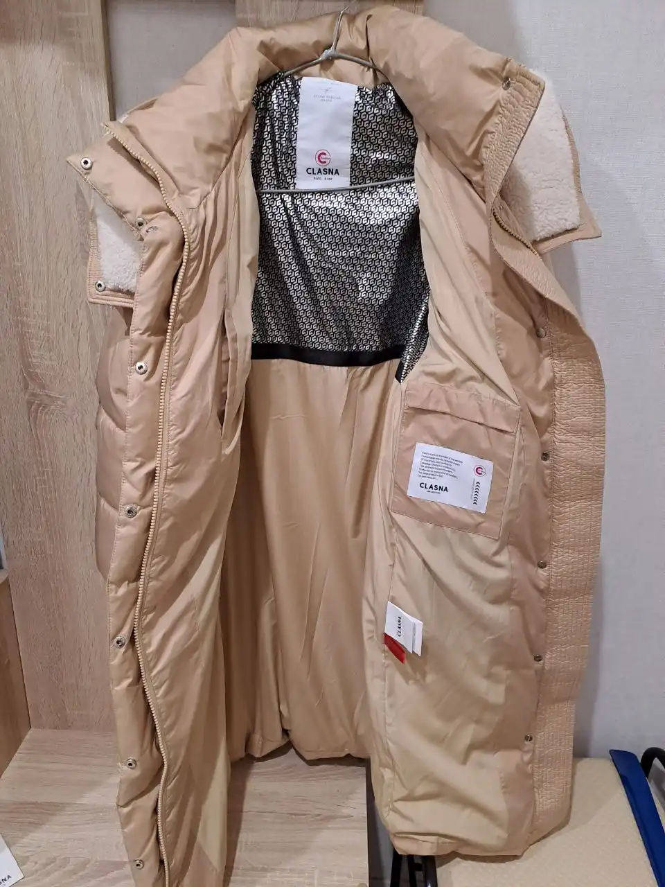 Продам платье размер 44-46