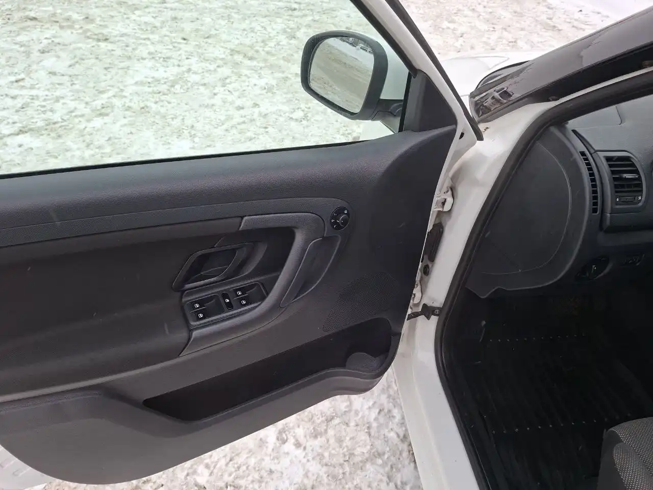 Продам Шкода Фабия 2013 года