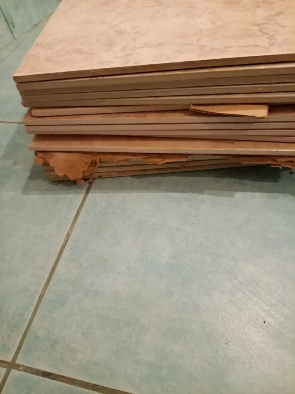 Плитка 30*30, 15 штук - Строительные материалы (Для дома и дачи) в Ижевск