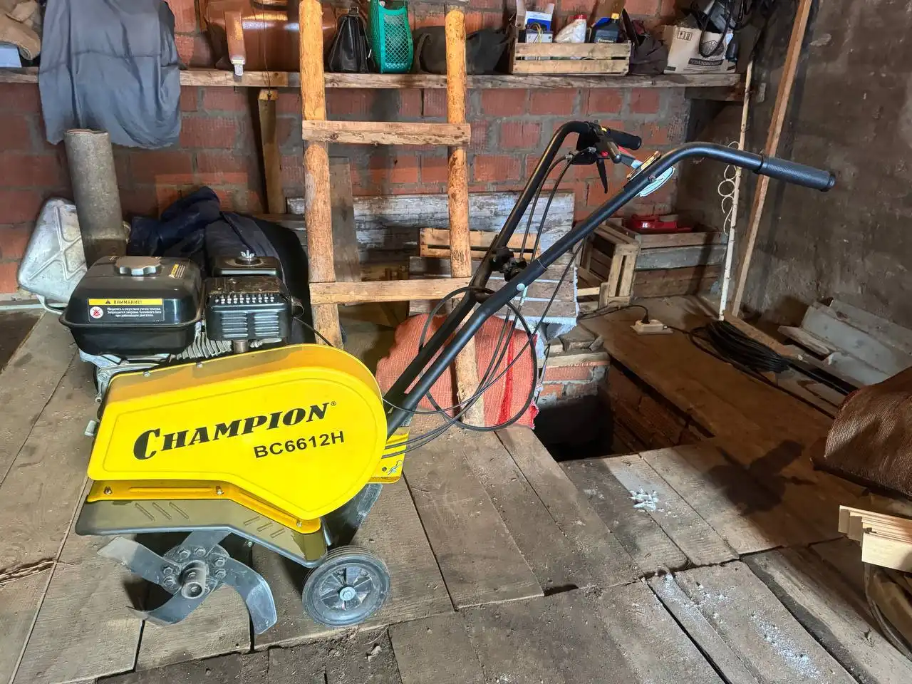 Продам культиватор Чемпион - Для дома и дачи в Ижевск