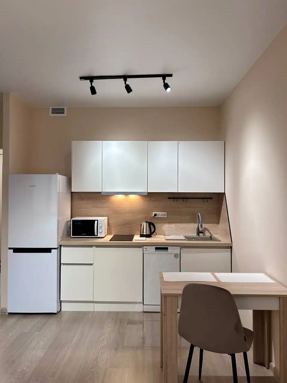 Студия на Чистопольской - Аренда квартир (Недвижимость) в Казань