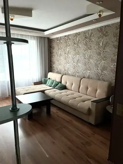 Сдается двухкомнатная квартира на пр-кт Победы в Казани - Снять в Казань