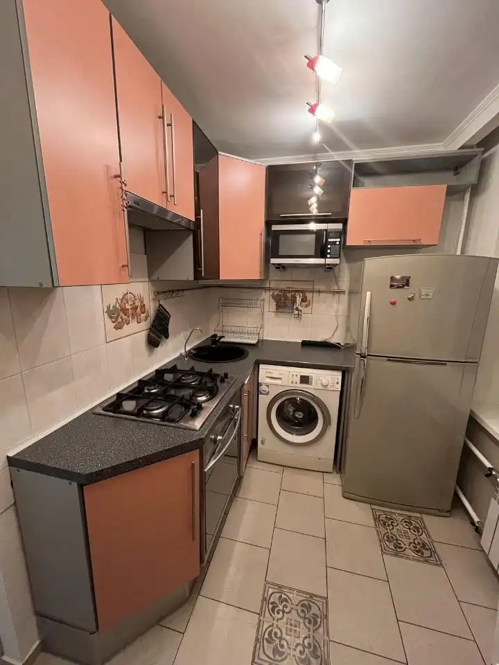 Сдается двухкомнатная квартира на ул. Рихарда Зорге, д. 109 - Аренда квартир (Недвижимость) в Казань