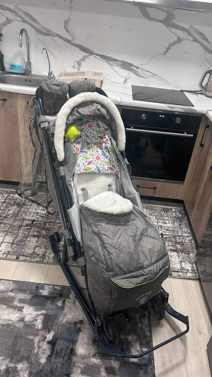Продам санки-коляску Ника 7-7