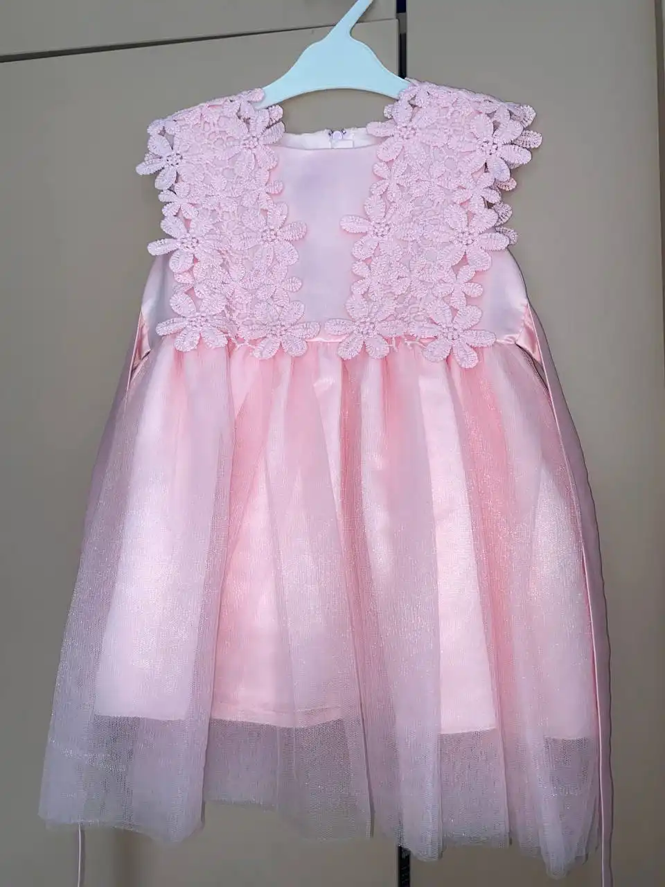 Продам платье размер 80-86