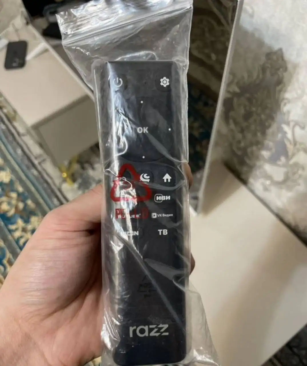 Продам телевизор Razz на Android с Wi-Fi