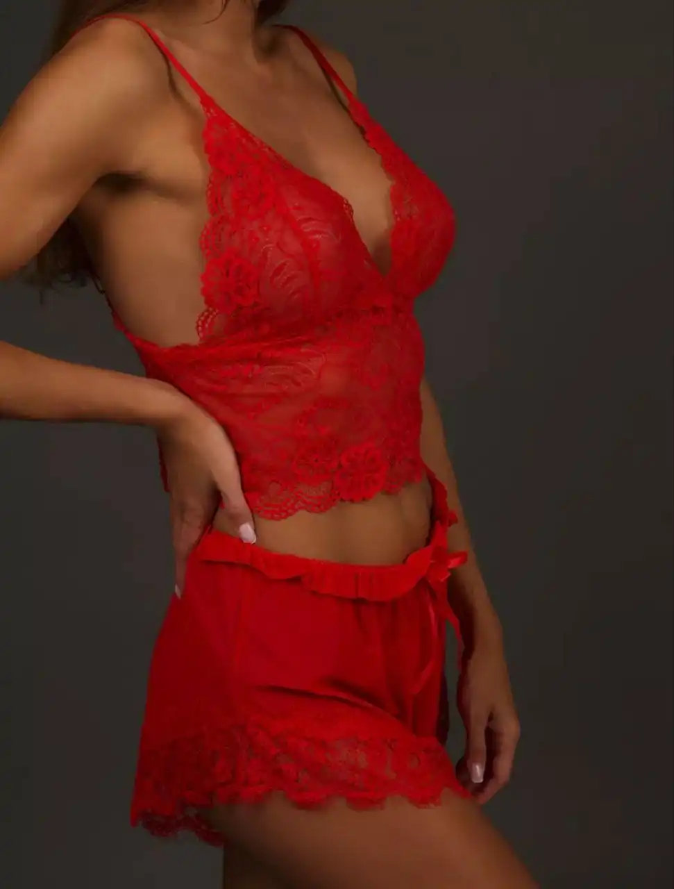 Топ, шортики, купальник и платье новые