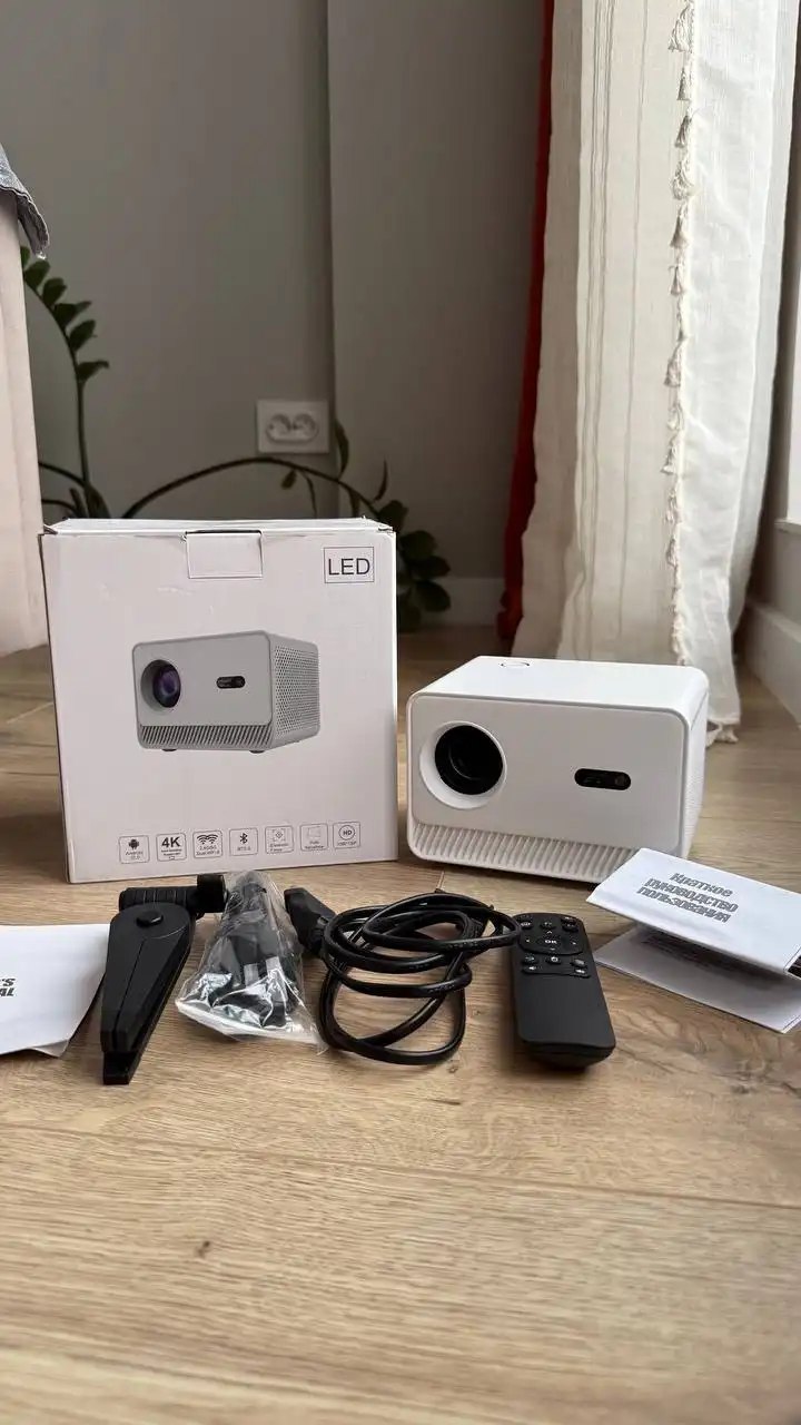 Продажа проекторов Lingbo T8 Max и M10 plus 8K