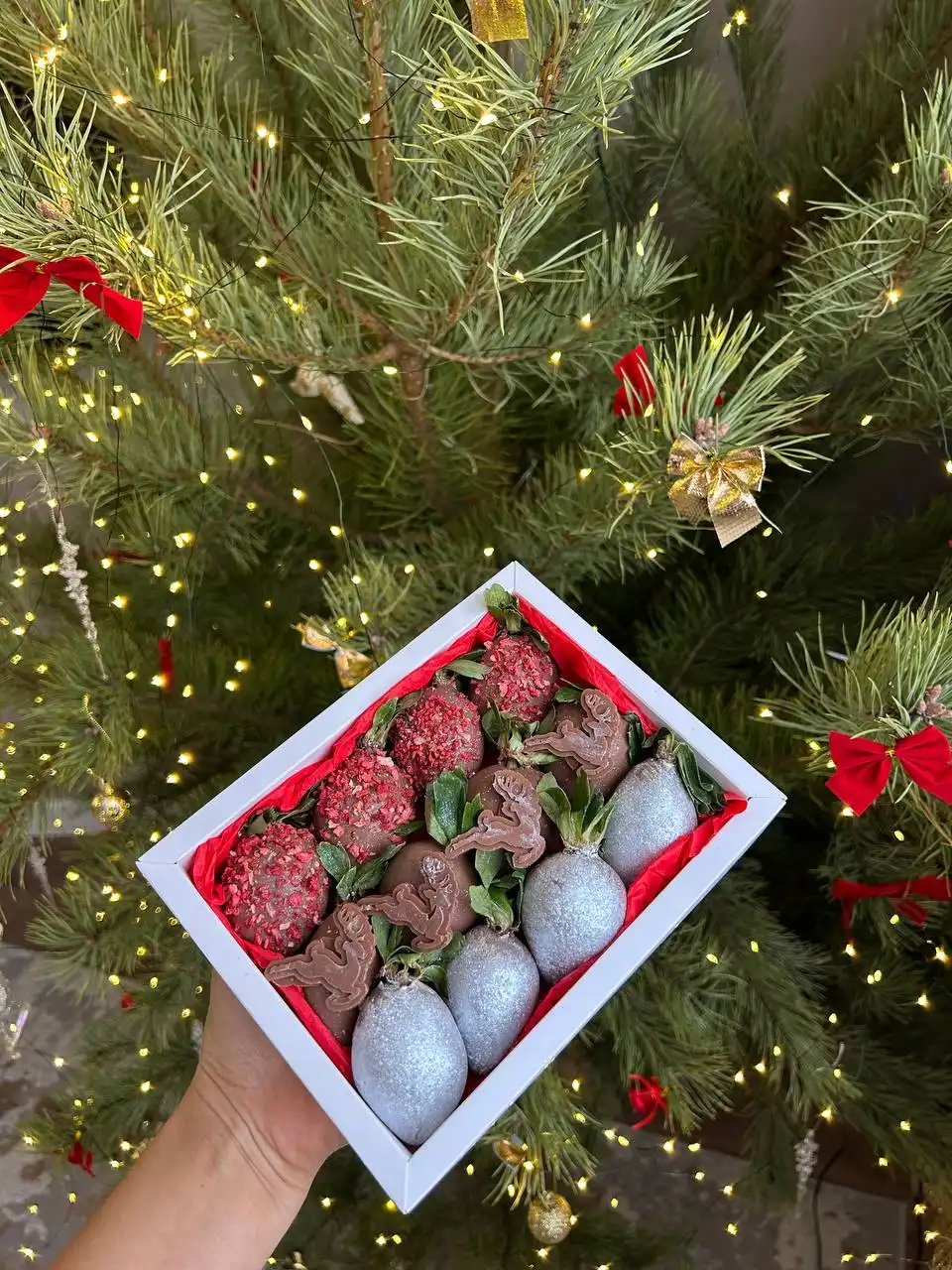 Наборы из клубники в шоколаде