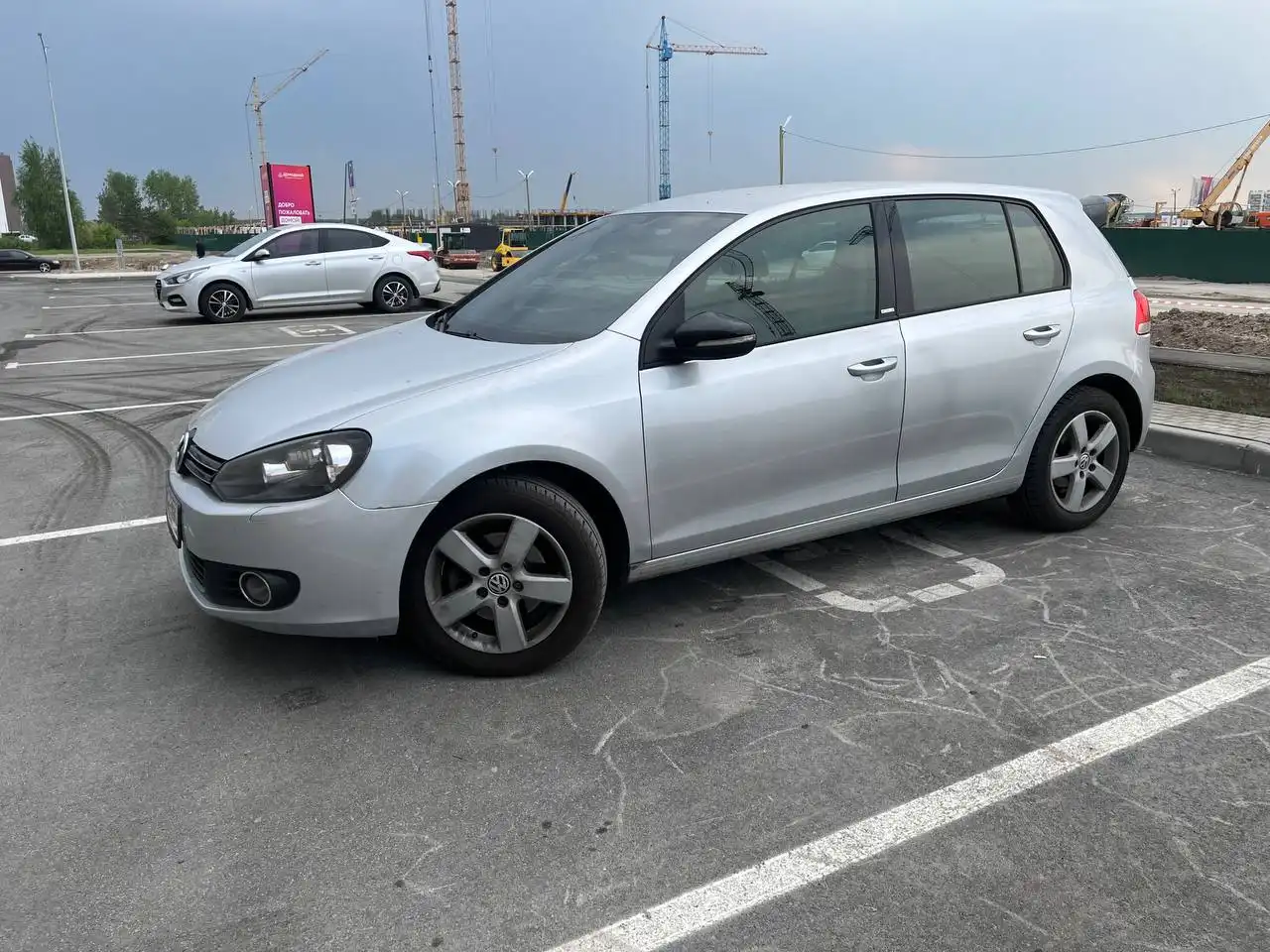 Комплект колес Mugelo Brillantsilber r16 с резиной Matador hectorra 3 для Volkswagen Golf 6