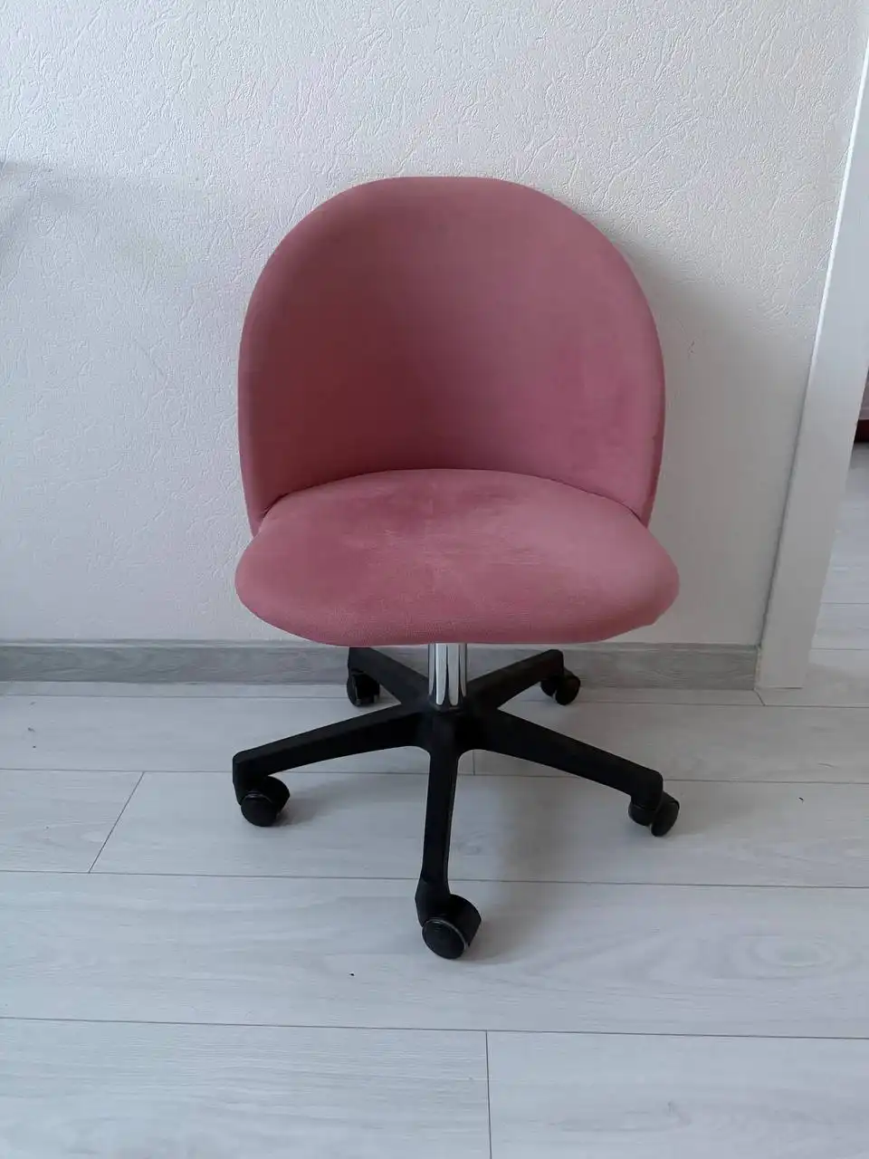 Продажа стульев в хорошем состоянии - Мебель (Для дома и дачи) в Тюмень