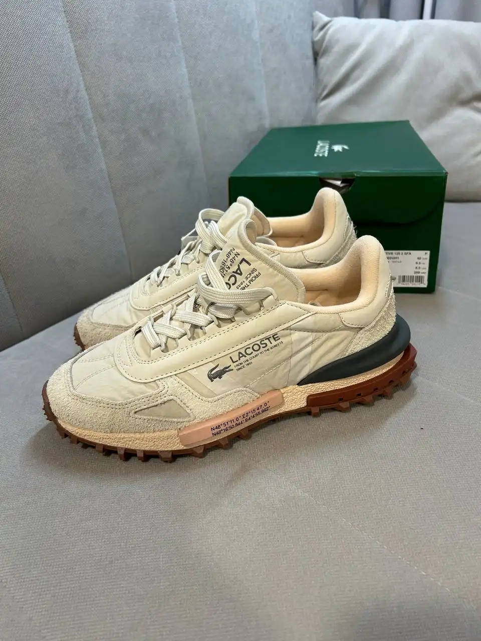 Женские кроссовки LACOSTE оригинал - Головные уборы в Тюмень