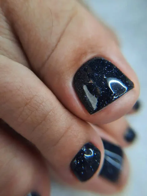 Услуги маникюра и педикюра в Тюмени - Косметология в Тюмень