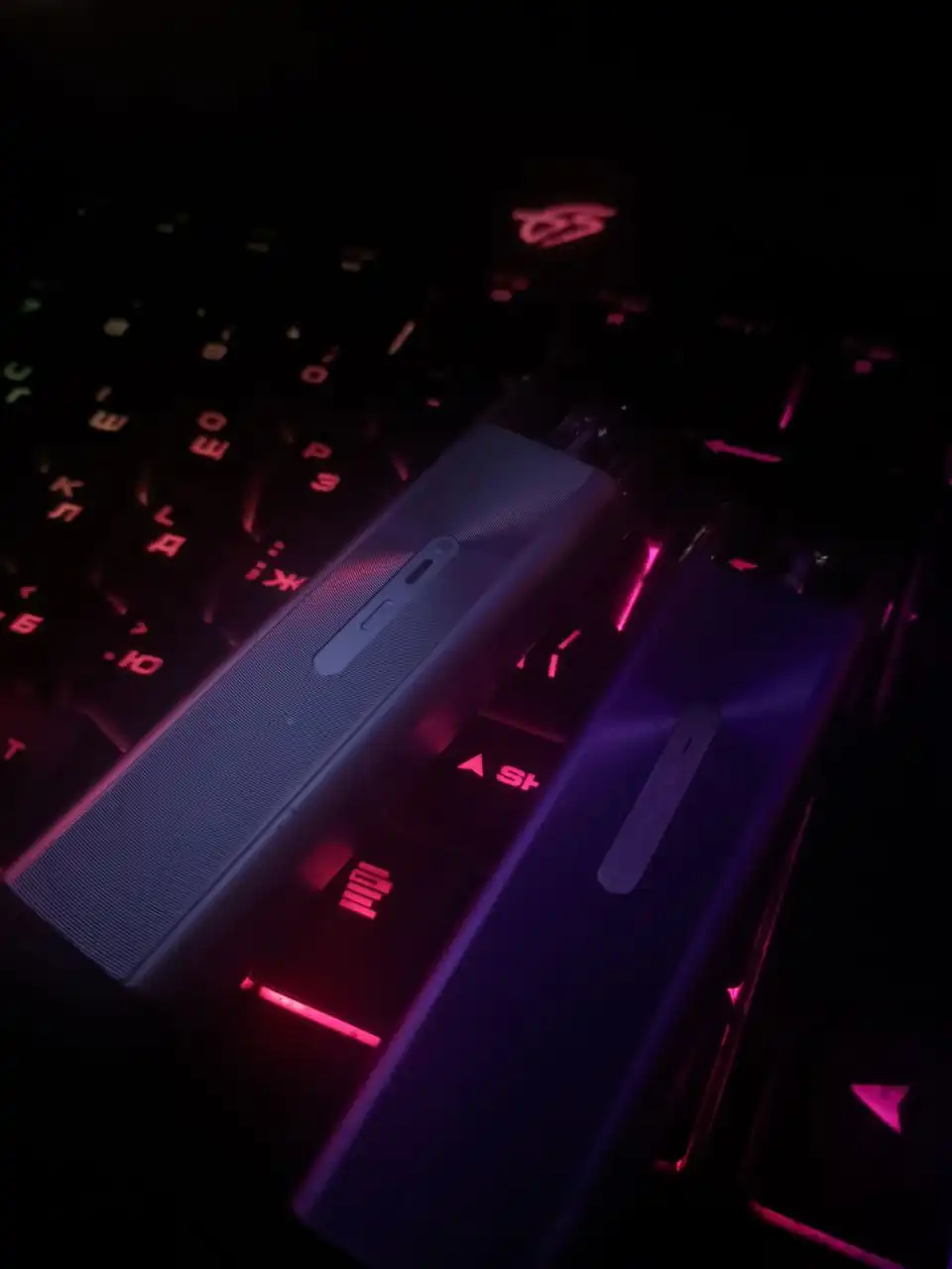 СРОЧНАЯ ПРОДАЖА берёзового и фиолетового картриджей - Вейп и электронные сигареты (Электроника) в Омск