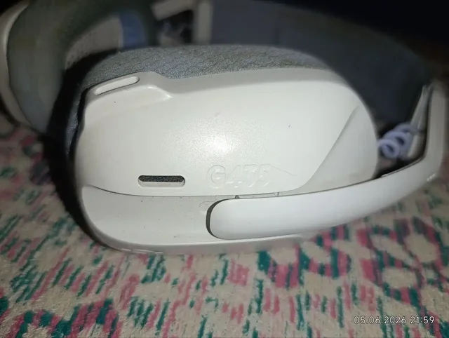 Обмен наушников Logitech G435 на HiFi - Планшеты в Омск