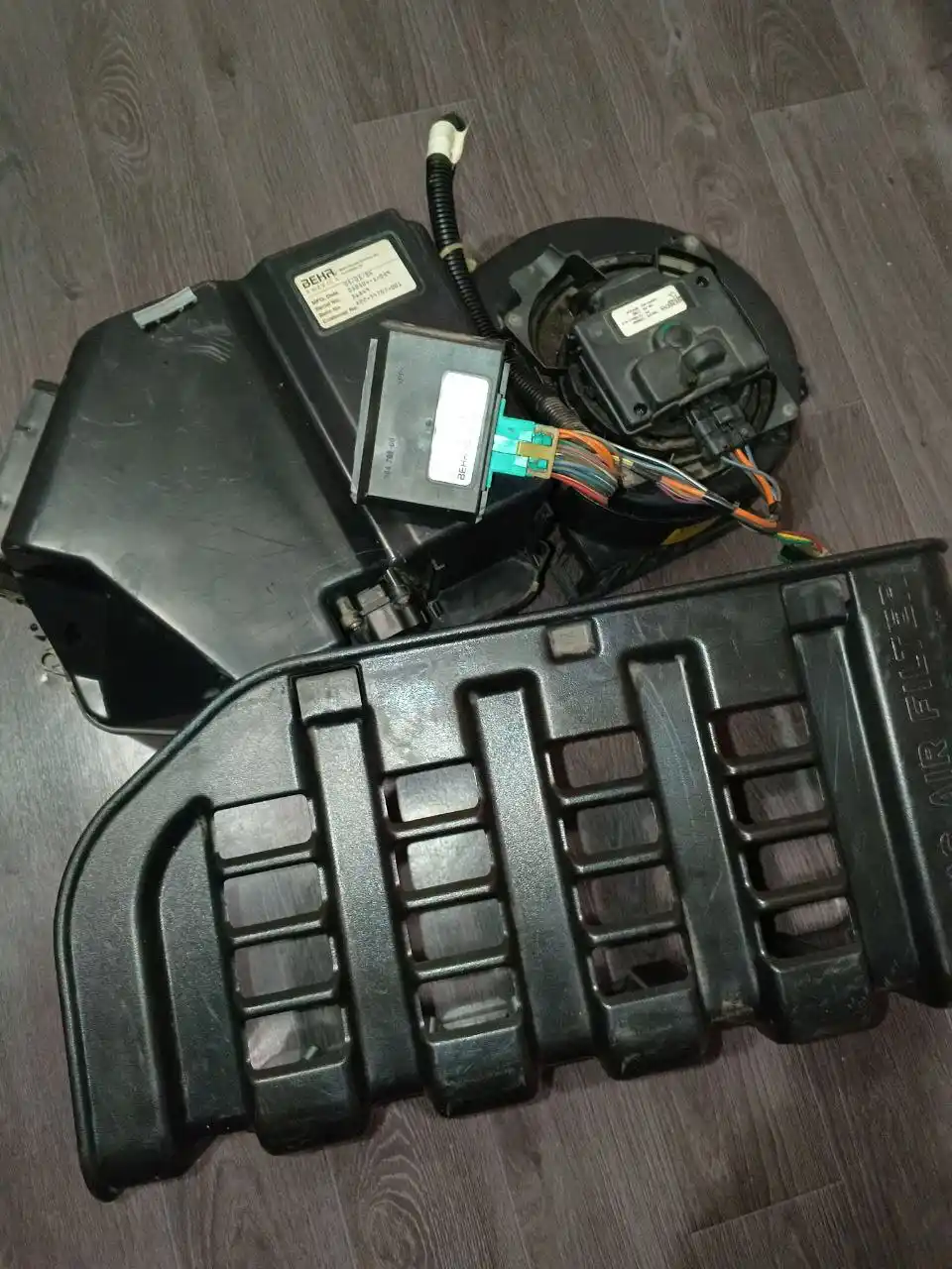 Печка USA freightliner 12 вольт радиаторная - Запчасти в Владивосток