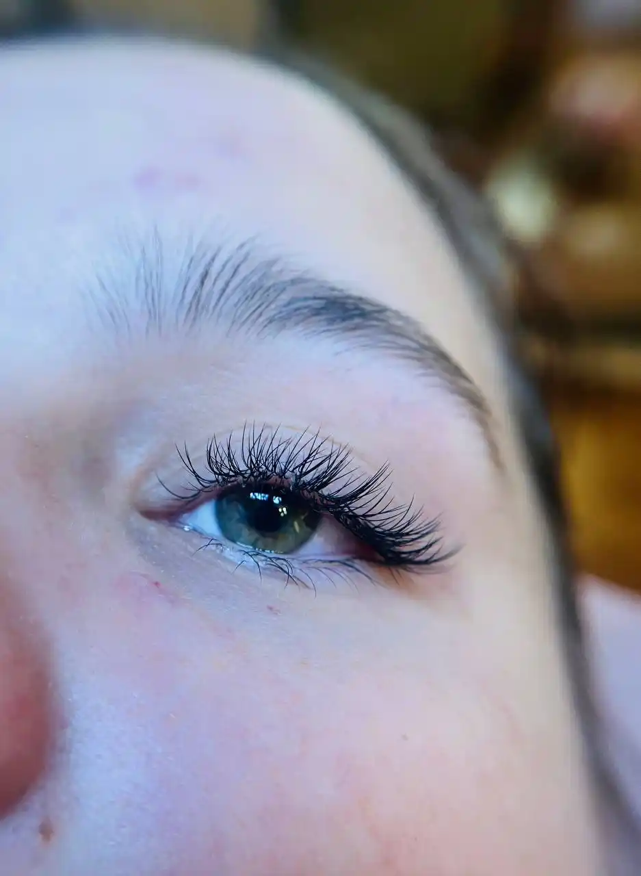 Наращивание ресниц от сертифицированного мастера