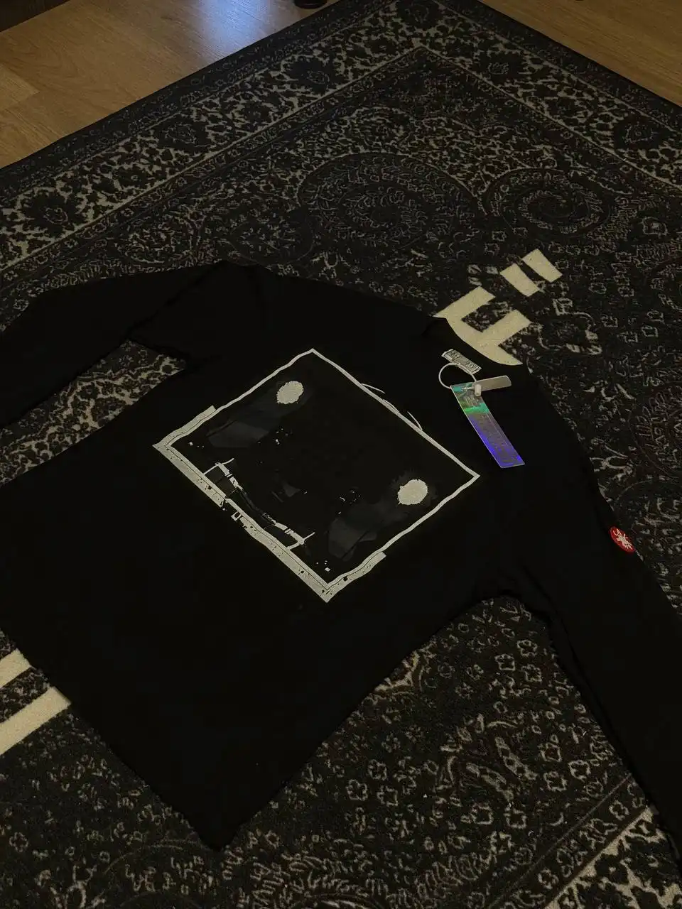 Свитшот CAVEMPT