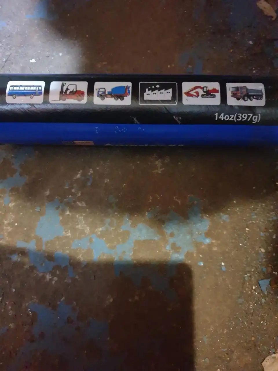 Продажа адаптера для ноутбука, лампы и смазки