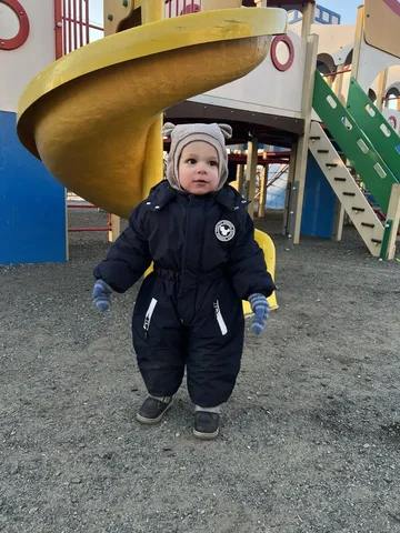 Продам зимний комбинезон - Одежда в Владивосток