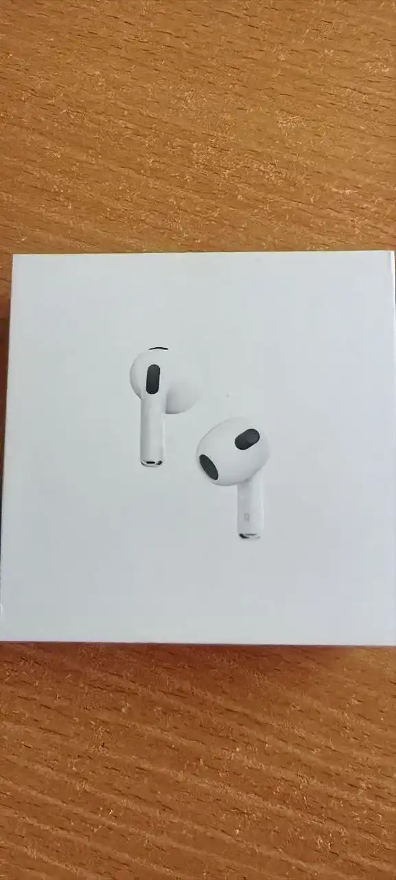 Продажа оригинальных AirPods 3