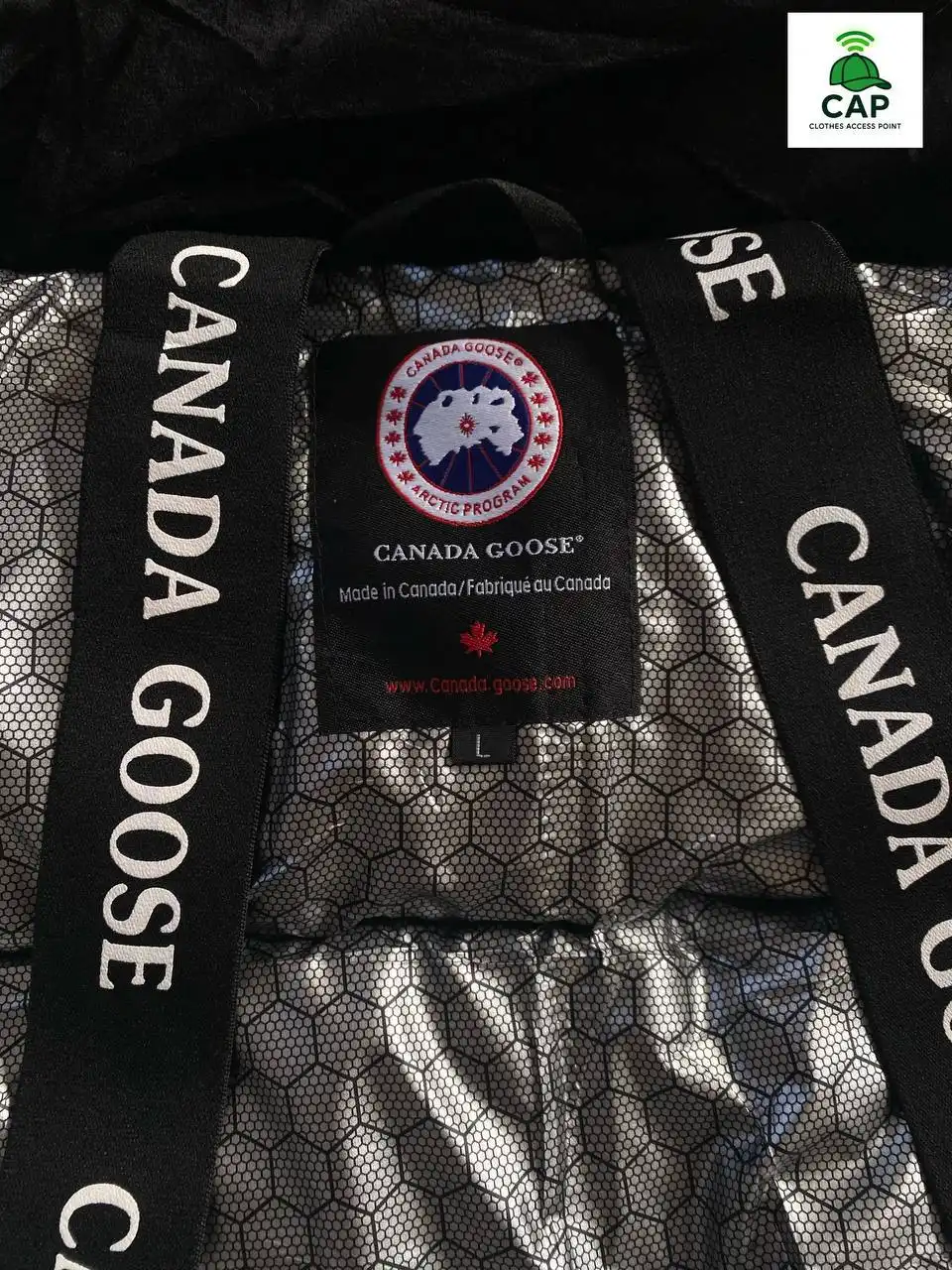 Пуховик Canada Goose черный