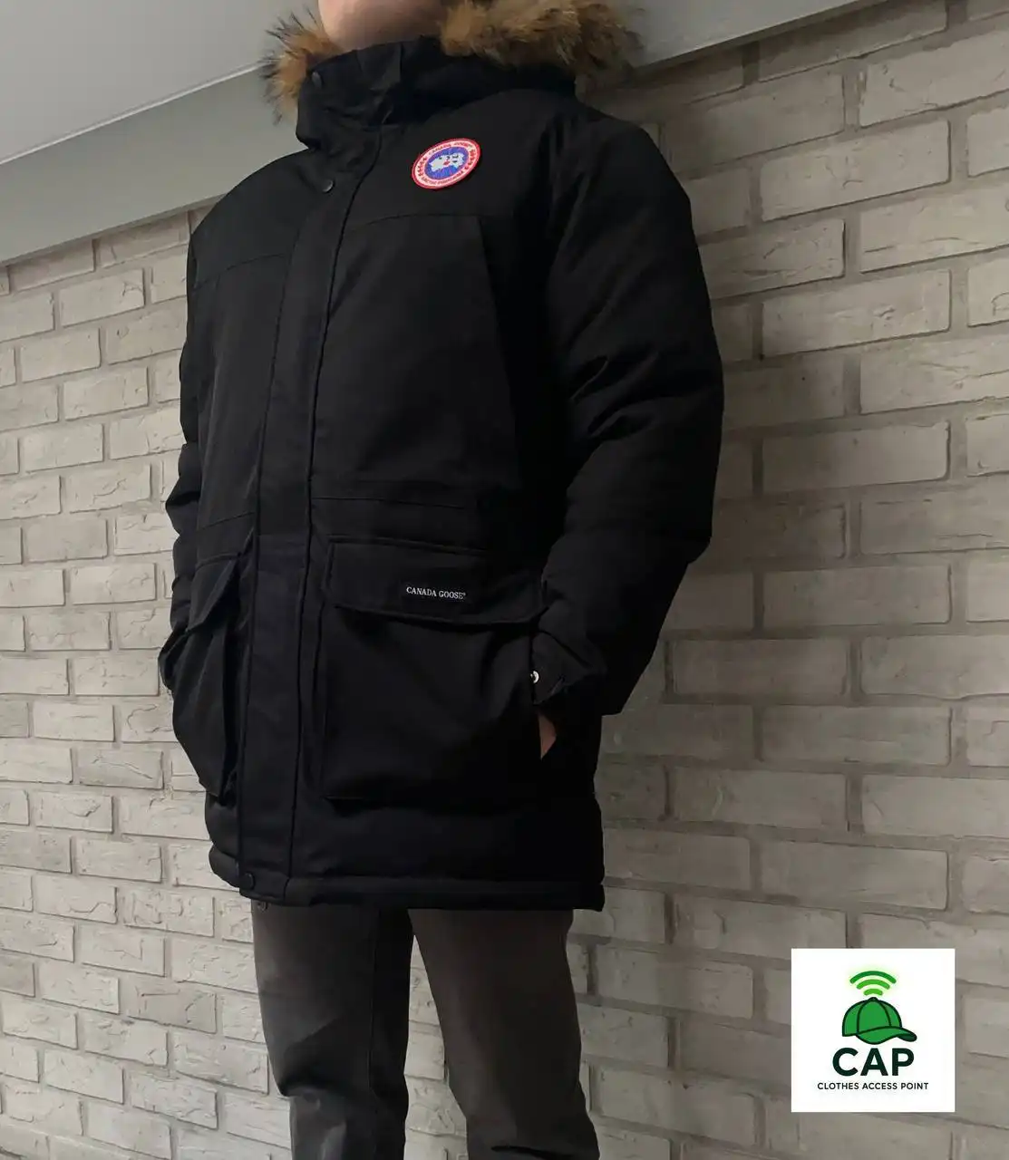 Пуховик Canada Goose черный