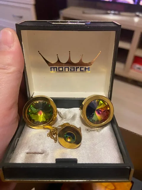 Объявление о продаже товара во Владивостоке - частное объявление в Владивосток