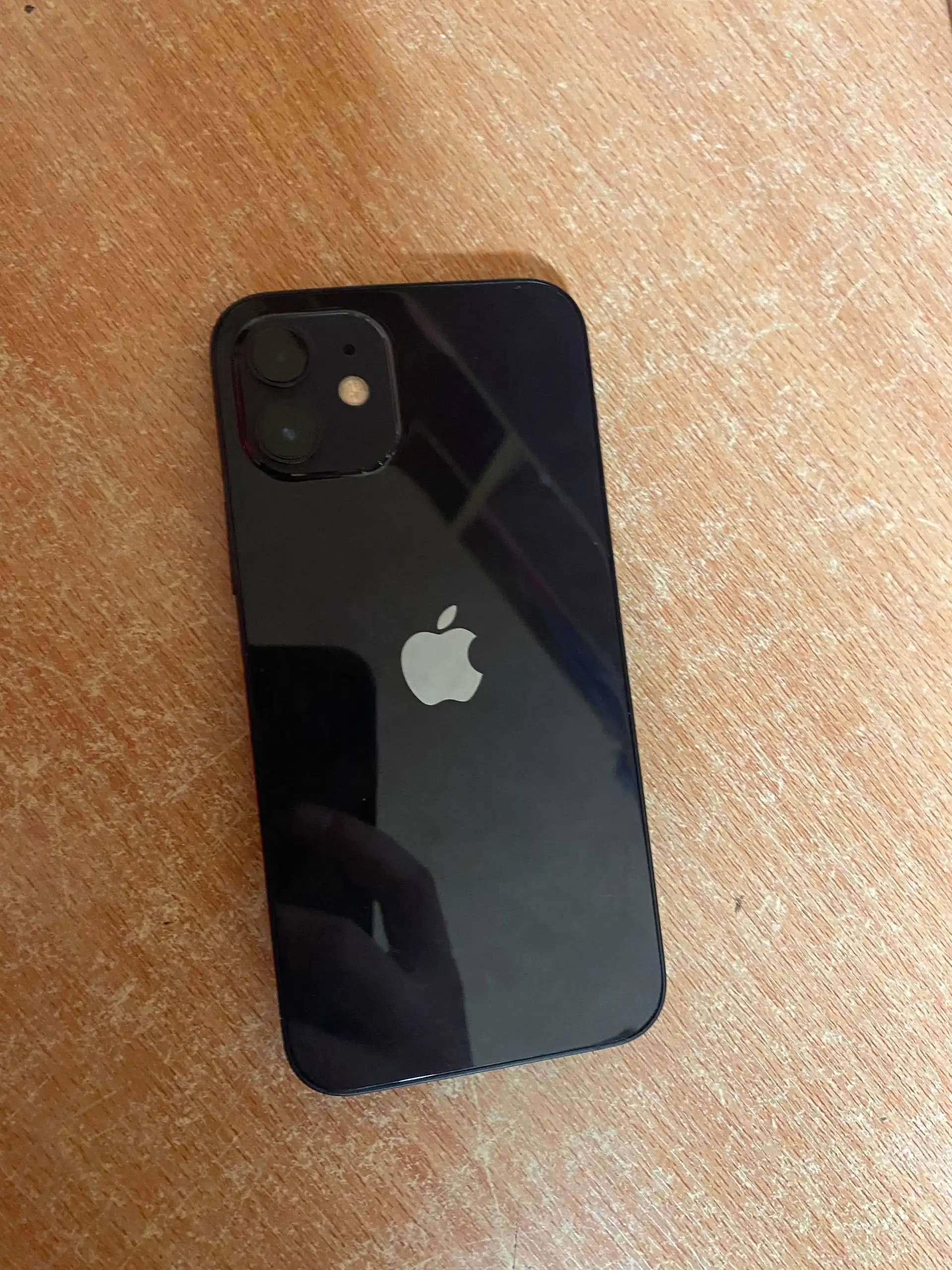 Продам iPhone 12 128gb с заменённым экраном