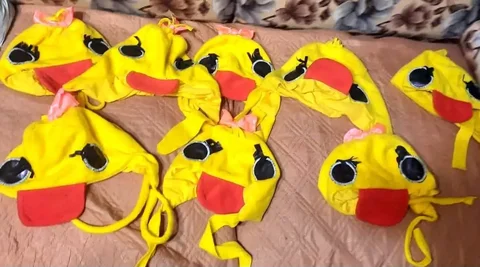 Шапки цыплят одним лотом - Одежда в Владивосток