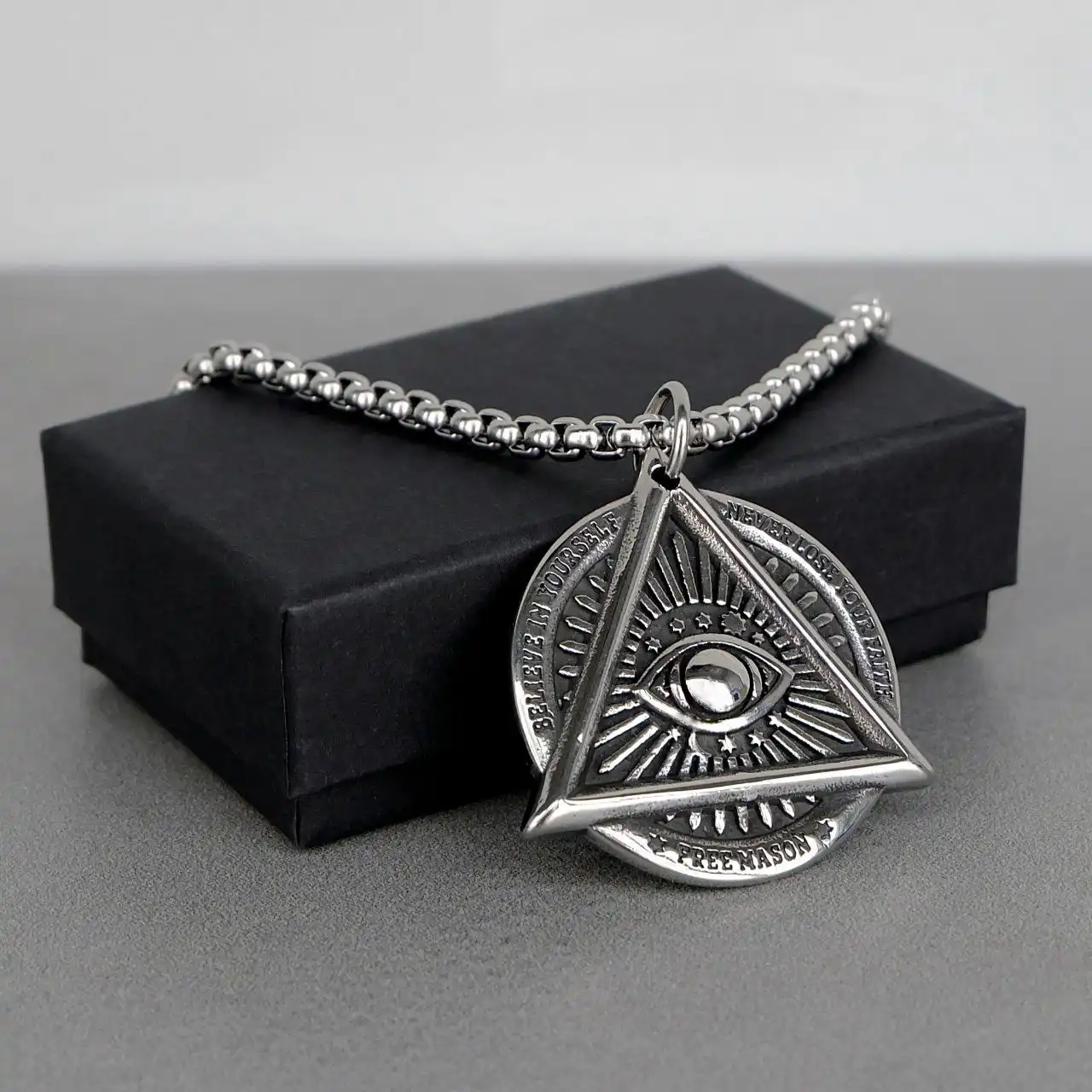 Подвески из ювелирной стали с цепочкой