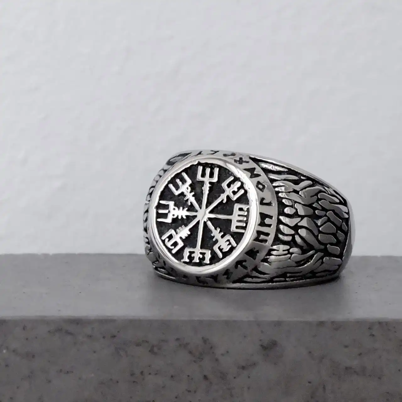 Печатки из ювелирной стали с гравировкой