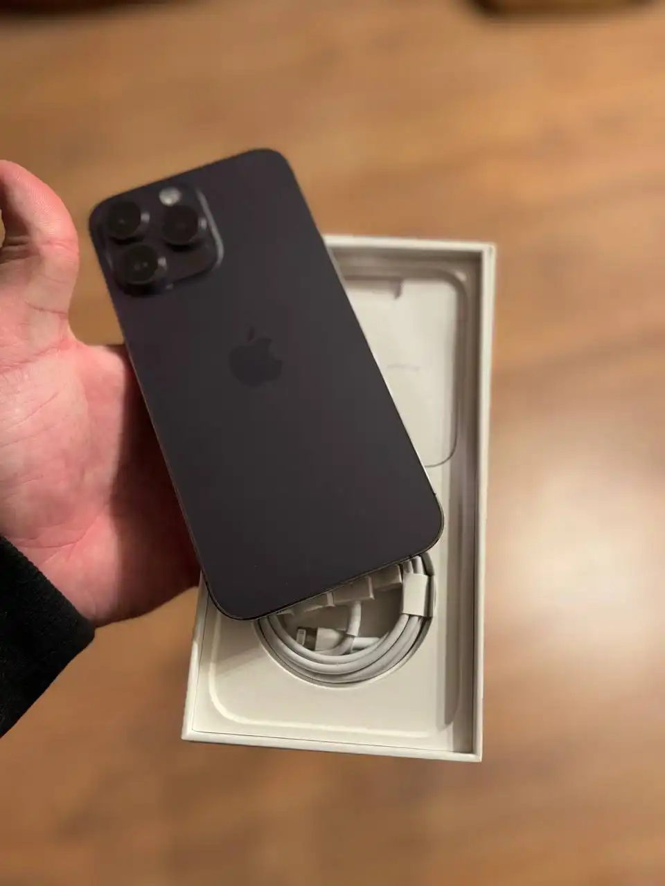 Продам айфон в идеале весь комплект