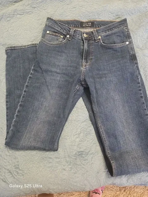 Женский свитер, мужские джинсы, ортопедический корсет - Барахолка в Владивосток