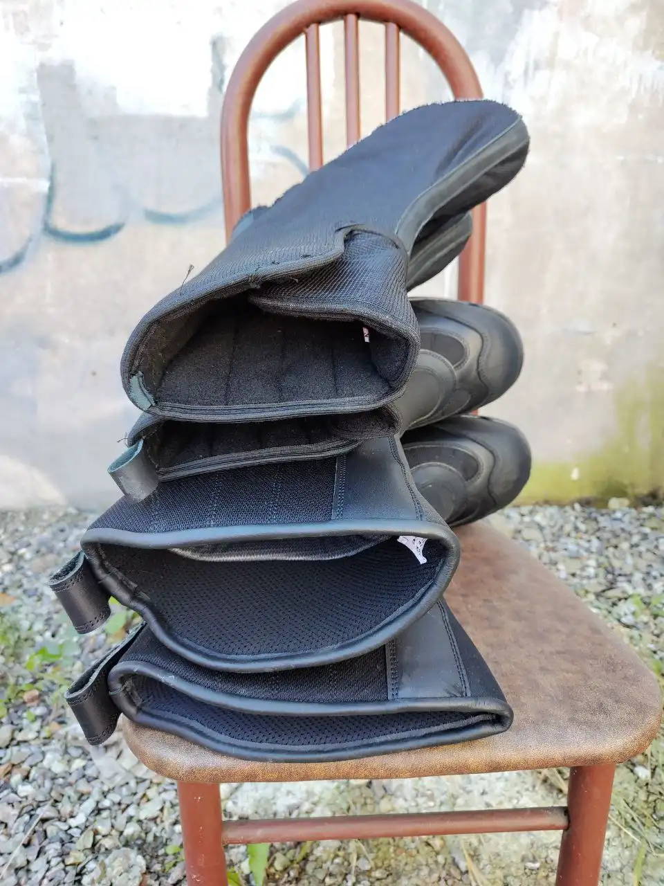 Продам зимние сапоги 43 размера в Уссурийске